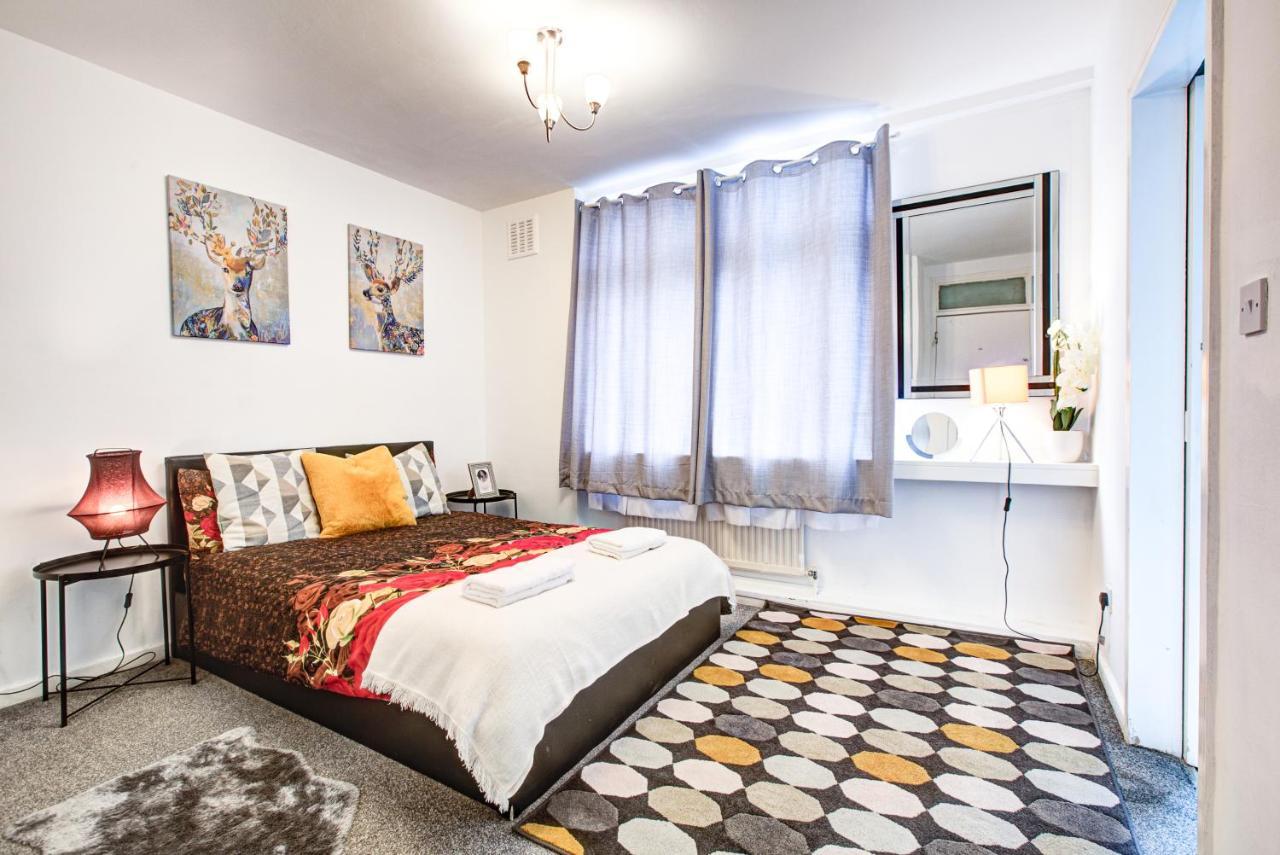Gorgeous House 4 Bedrooms, 5-Baths In Central London Near Oxford Street מראה חיצוני תמונה