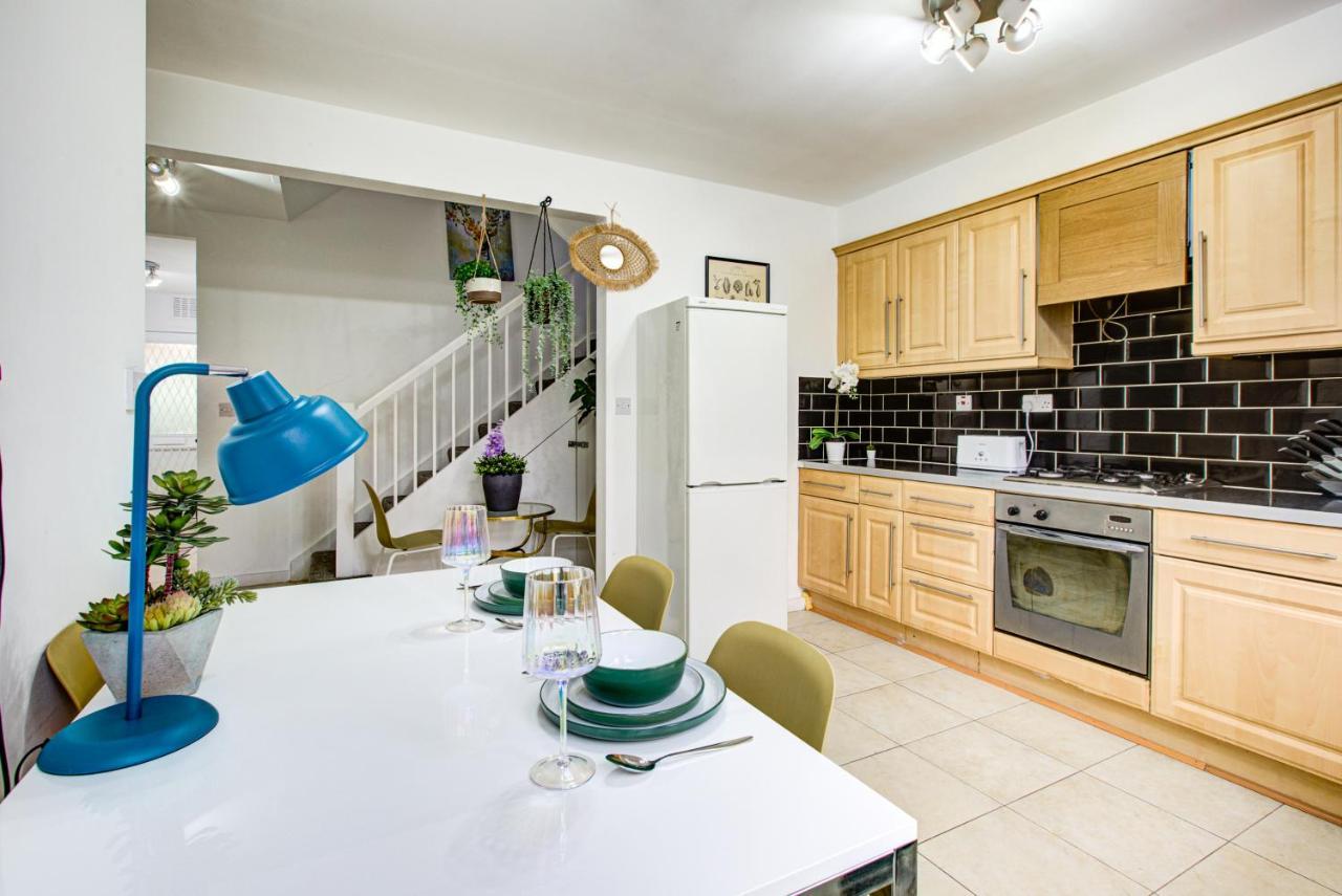 Gorgeous House 4 Bedrooms, 5-Baths In Central London Near Oxford Street מראה חיצוני תמונה